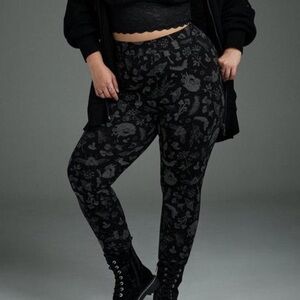 Goth Nightfall Reincarnate legging